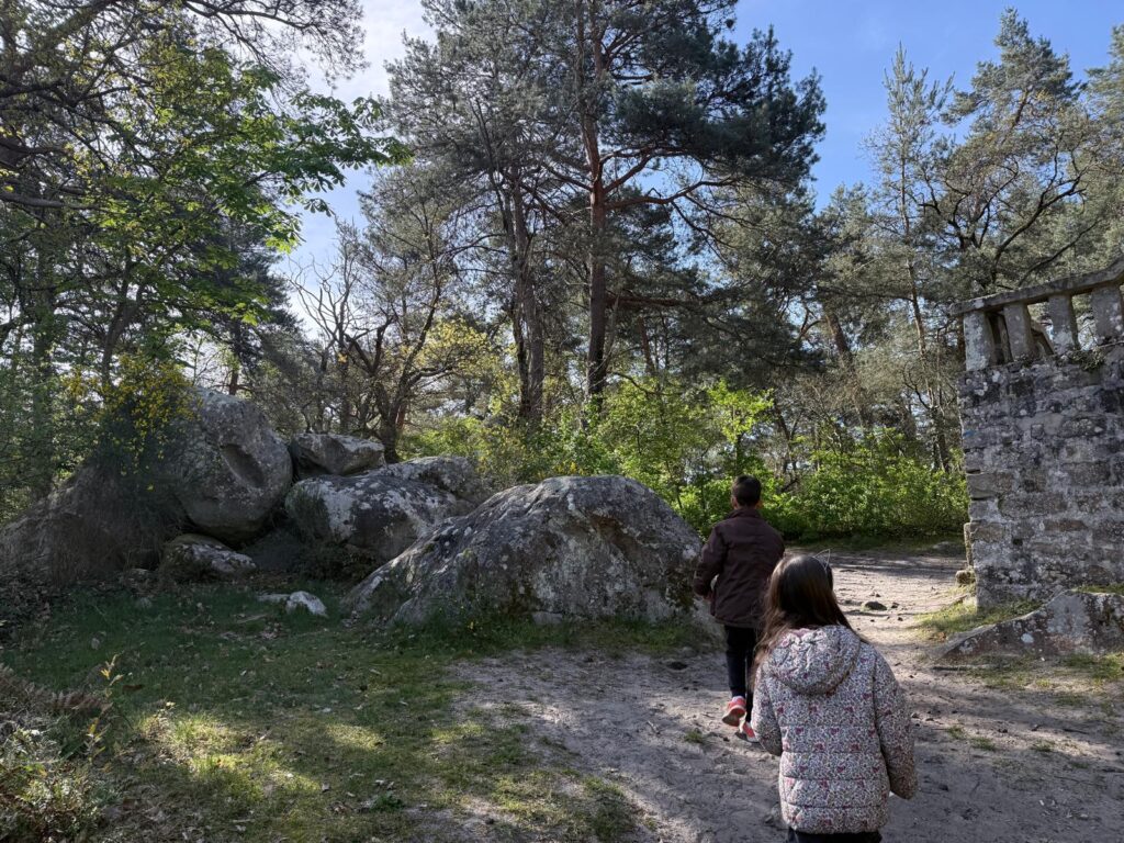 Chasse aux oeufs de Pâques Samois-sur-Seine